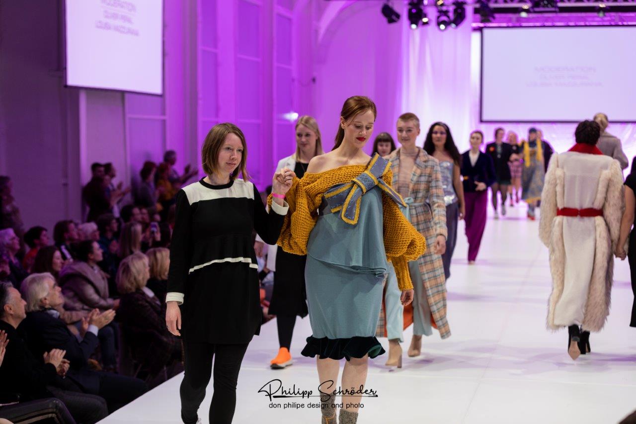 Fahmoda, deutsche Modeschule, Foto Hannover Fashion Show 2019, Modedesigner-Ausbildung, Ausbildung im Maßschneider- Handwerk, Modedesigner, Bachelor und BWL-Studium